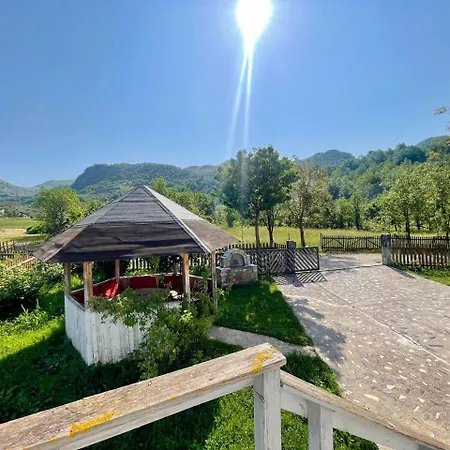 Stani I Metes-bujtina